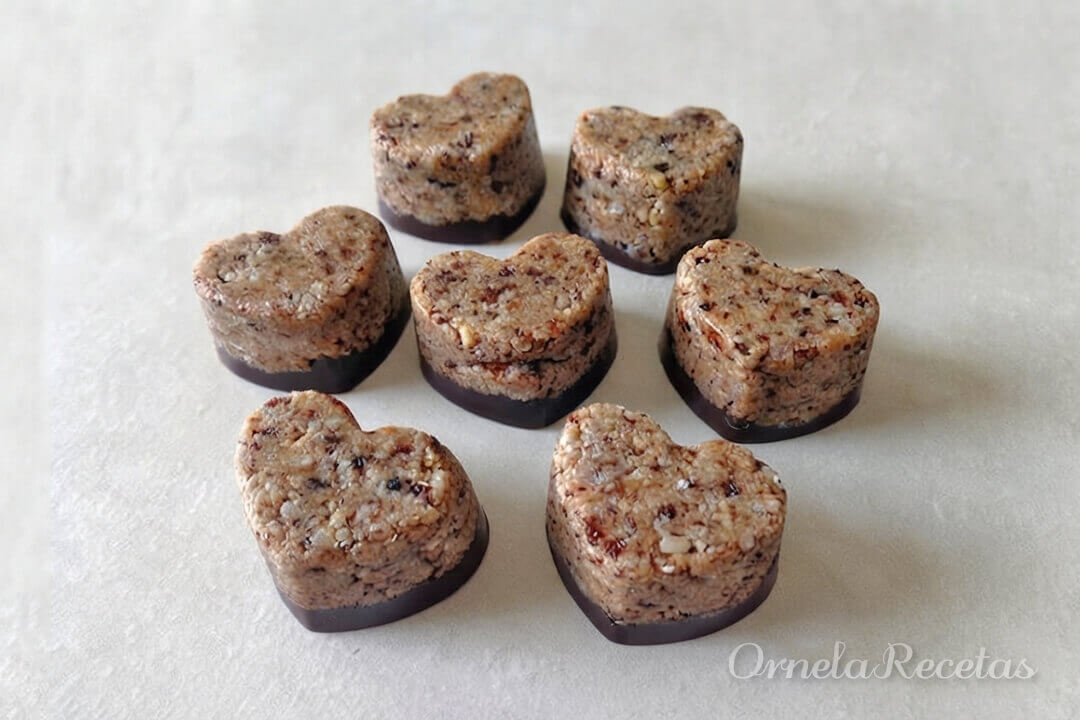 Bocaditos de frutos secos con Chocolate