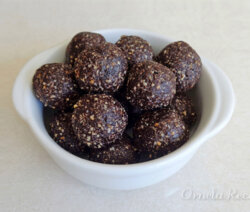 Bombones de Maní y Cacao. Ornela Recetas.