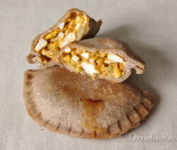 Empanadas integrales de Choclo y Tofu. Ornela Recetas.