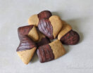 Galletitas de Vainilla semi bañadas en Chocolate