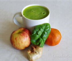 Jugo de Espinaca y Mandarina. Ornela Recetas.
