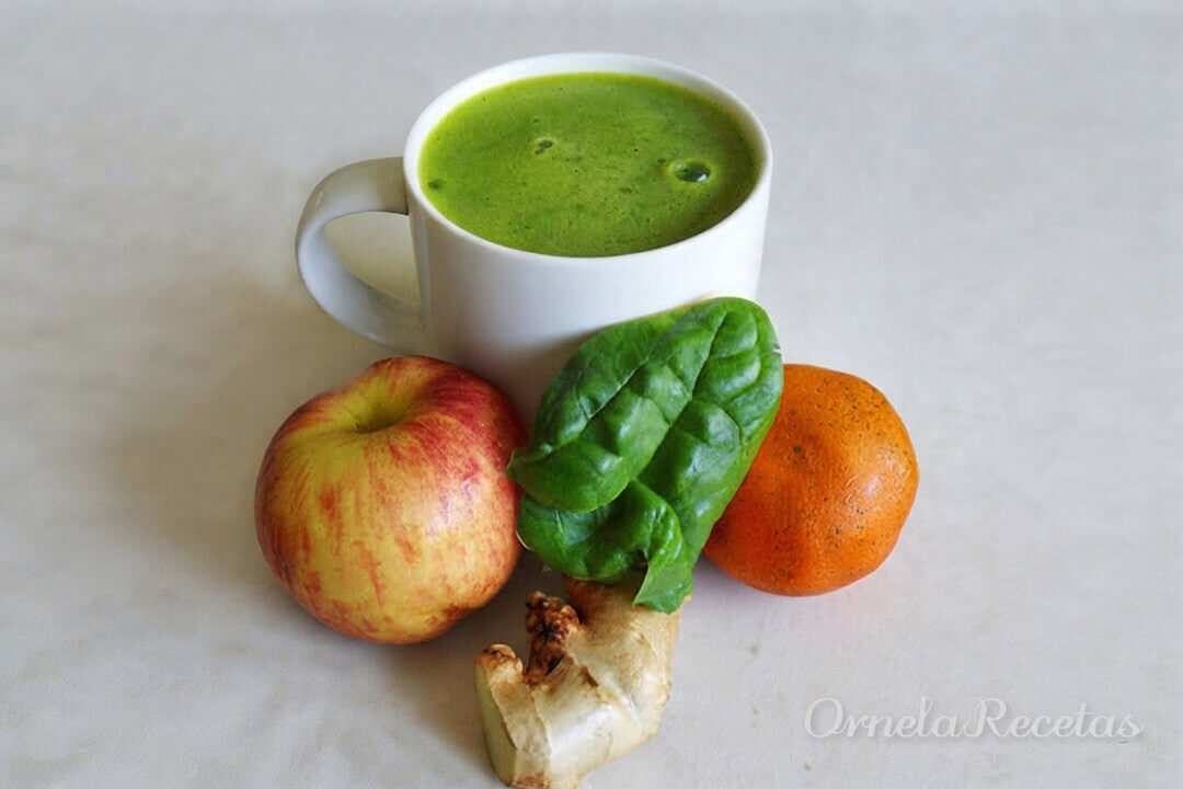 Jugo de Espinaca y Mandarina