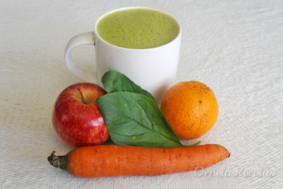 Jugo verde de Albahaca
