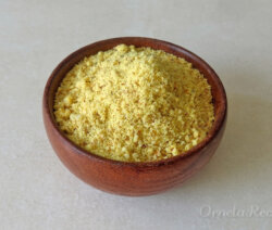Queso rallado de Almendras. Ornela Recetas.