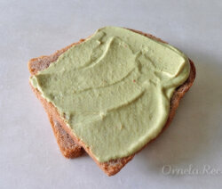 Queso crema untable de Cajú. Ornela Recetas.