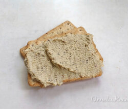 Untable de Castañas de Caju y Nueces. Ornela Recetas.