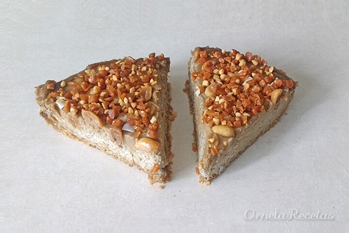 Tarta dulce sin harina de Maní y Cajú | Ornela Recetas