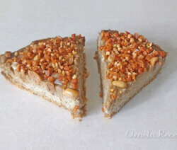Tarta dulce sin harina de Maní y Cajú. Ornela Recetas.