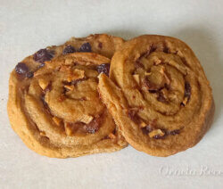 Rollos integrales de Manzana, pasas y canela. Ornela Recetas