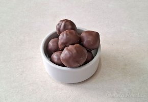 Bocaditos de pasas de uva y chocolate