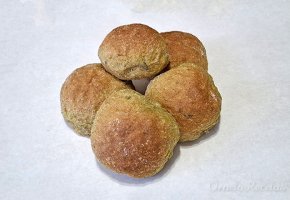 Pancitos integrales de Albahaca