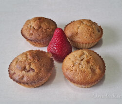 Muffins de Frutilla con Harina de Almendras. Ornela Recetas